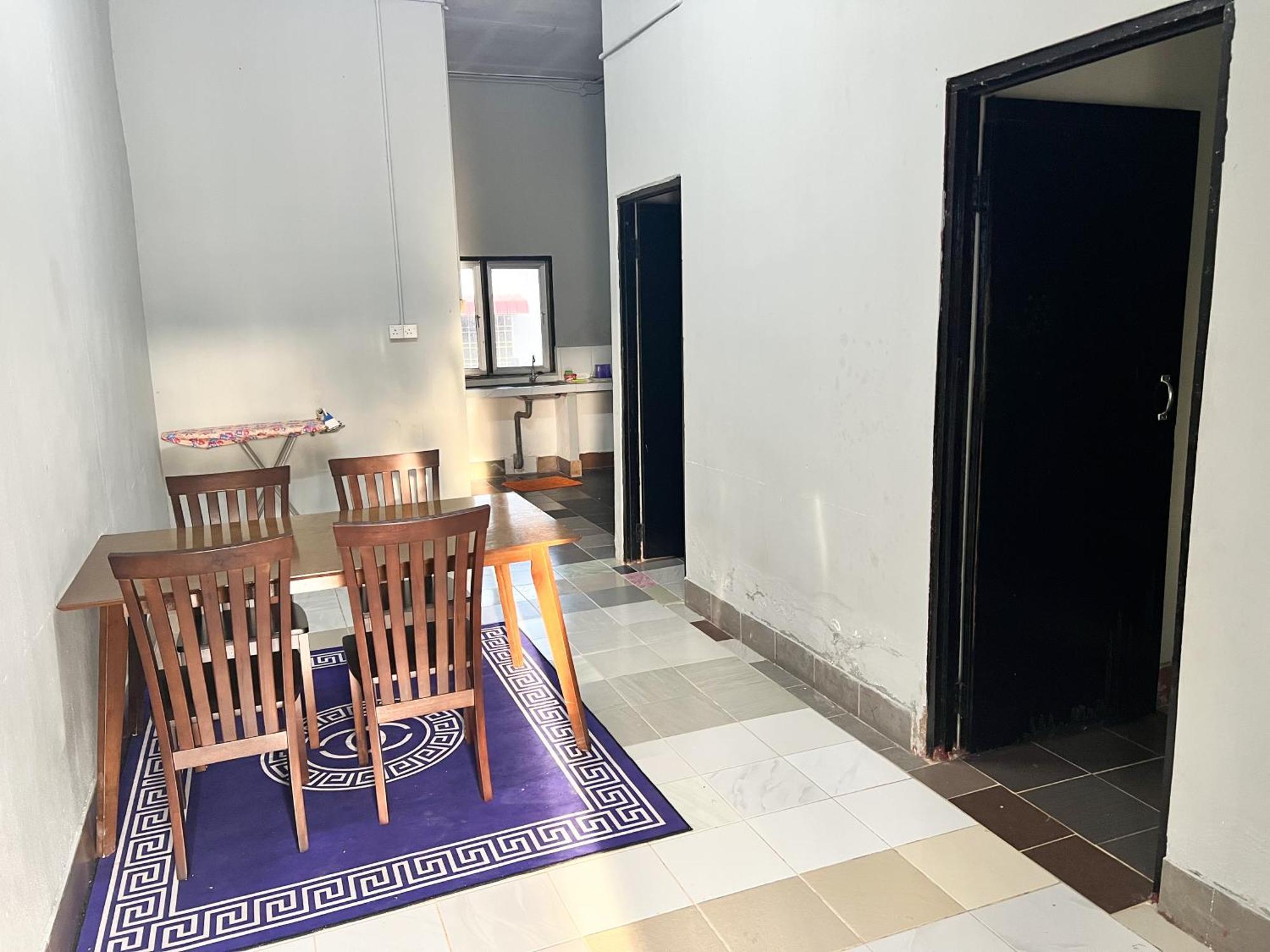 Budget Rest House パダン・ブサール エクステリア 写真